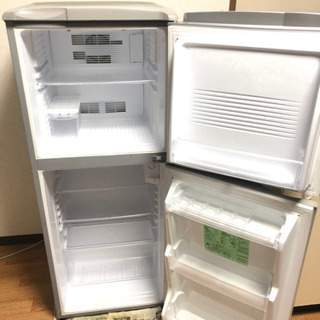 まだまだ現役⭐️AQUA ノンフロン冷凍冷蔵庫 137Lの画像