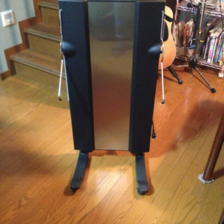 TOSHIBA ズボンプレッサー DUAL CARE SISTEM