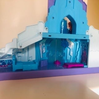 ディズニー　フローズンのおもちゃの画像