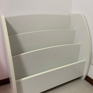 本棚　雑誌　絵本