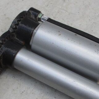 ☆地元のみ☆条件により無料☆自転車空気入れ　ポンプ　空気ボンベ☆の画像