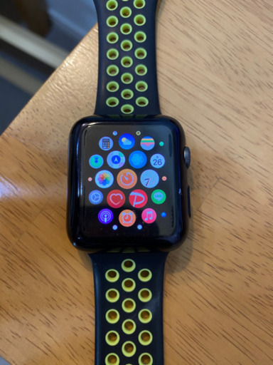 アップルウォッチ  第３世代　Apple Watch 42mm