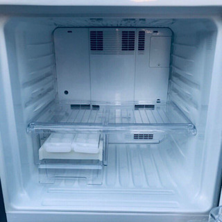 【配達可❗️】美品SHARP 137L 冷蔵庫　ノンフロン　ホワイト　2006年式 シャープ(SHARP) 冷蔵庫 137L ホワイト 両開き