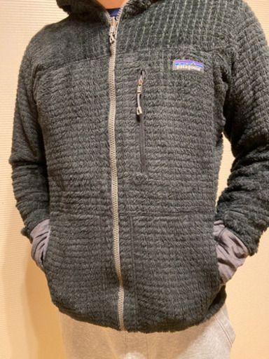 パタゴニア  R3 リバーシブルフリース  フーディータイプ