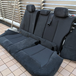 受付中です！BMW1シリーズ118d MスポーツF20 アルカンターラシート/後部座席の画像