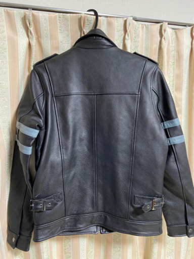 値下げしました。今からのシーズンに? 新品 試着のみ (交渉可)cowleather 牛革ライダーズジャケットM