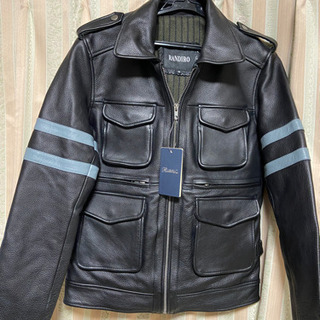 値下げしました。今からのシーズンに👍 新品 試着のみ (交渉可)...