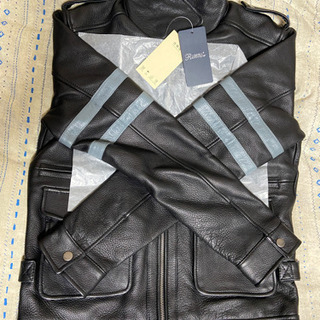 値下げしました。今からのシーズンに👍 新品 試着のみ (交渉可)cowleather 牛革ライダーズジャケットMの画像