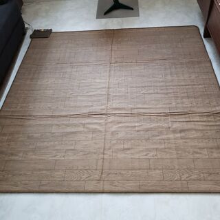 ホットカーペット　sanyo