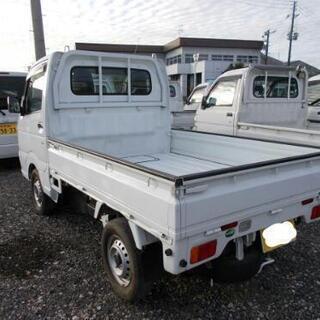 新潟 28年式 マツダスクラムトラック 4WD DG16T型 エアコン パワステ エアバック 禁煙車 車検4年9月

の画像