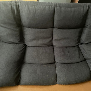 直接お渡し限定です。ローソファです！