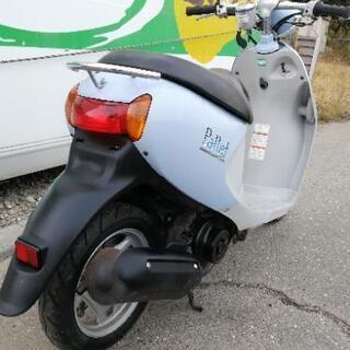 低走行!1454km 　SUZUKI　レッツ4パレット　優しい色です。リコール済　良く走ります!原付　バイクの画像