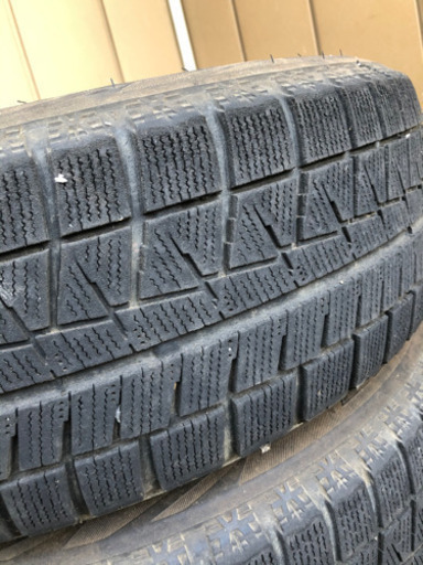ブリヂストン　スタッドレスタイヤ中古