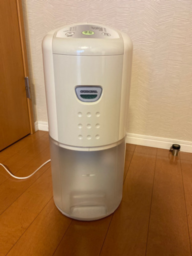 コロナ　CORONA 除湿機