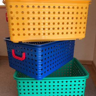 （決まりました）　おもちゃ整理カゴの画像