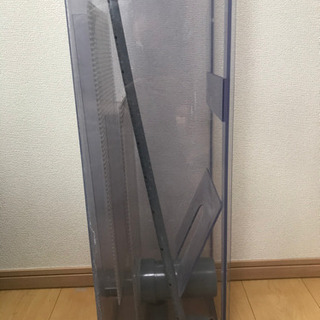 120センチ水槽の上部濾過槽の画像