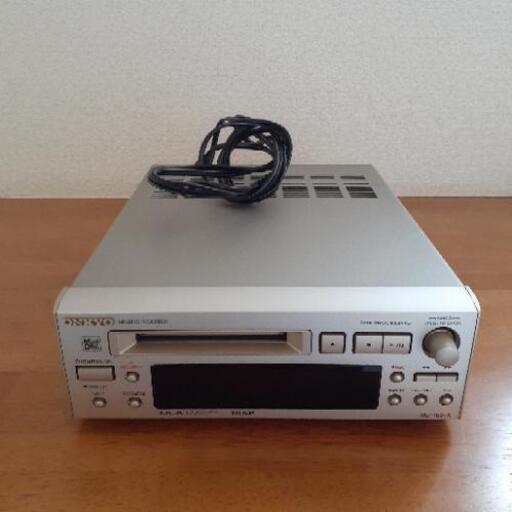 ONKYO MDプレイヤー　MD-105TX【ジャンク】