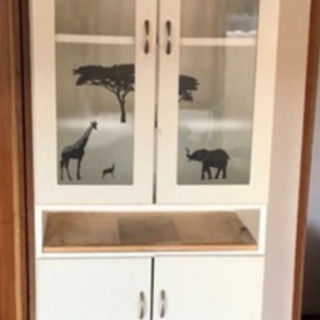 【本日処分】0円　食器棚　白　ジャンク品