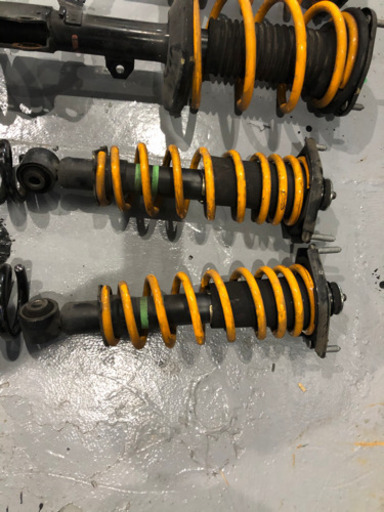 ウィッシュ ZGE22W 純正サスペンション　