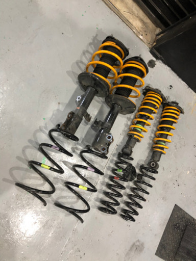 ウィッシュ ZGE22W 純正サスペンション　