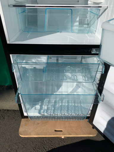 ユーイング　110Ｌ　冷蔵庫　2018年製　ざくろレッド　お譲りします