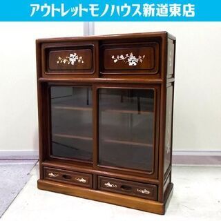 ♢螺鈿細工 飾り棚 幅53cm 唐木 家具 木製 ガラス 工芸品 美術 アジア ミニ食器棚 シェルフ 棚 札幌市東区 新道東店の画像