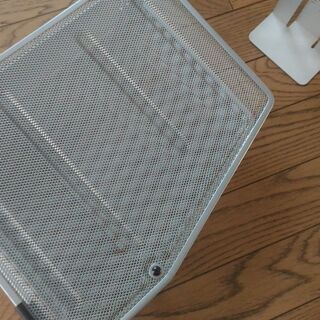 【お引渡し調整中】スチールメッシュファイルスタンド 差し上げます。の画像