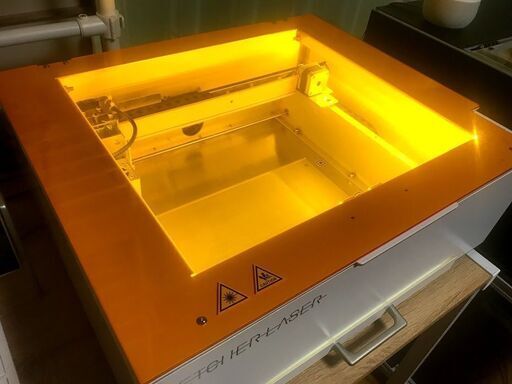 レーザー加工機　Etcher Laser