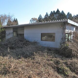 霧島市霧島田口【建物付売地】建物3棟+鶏舎付山林約398坪380万円 - 不動産