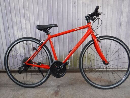 GIANTのクロスバイク エスケープR3.1　中古自転車 306