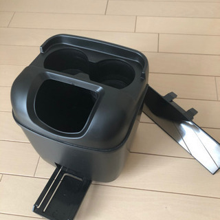 【お話中】【値下げ】カー用品　ホルダー付きゴミ箱　バックミラー