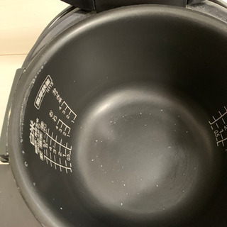 HITACHIの炊飯器の画像