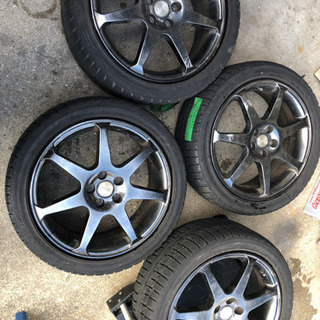スタットレスタイヤ　グッドイヤー　215/45r17
