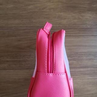 24.【最終値下げ‼️美品】ポーチの画像