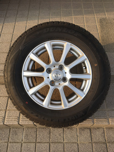 スタッドレスタイヤ