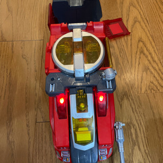 取りに来れる方限定　トミカグレートシリーズ　ラジコン2台