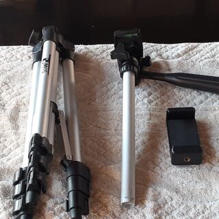 Timios 折りたたみコンパクト　軽量三脚　　デジカメ・ビデオカメラ・スマホ撮影などにの画像