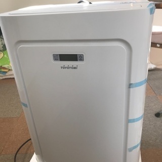 トヨトミ 冷房・暖房 窓エアコン