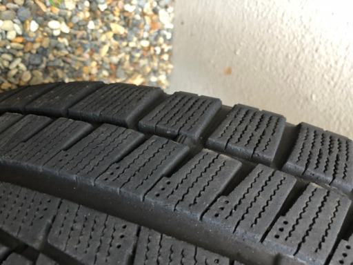 ブリヂストン　スタッドレスタイヤ　ホイール付き　pcd114.3 205/65R16 トヨタ用　