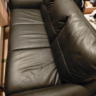 お取引成立 ニトリ 黒のソファー