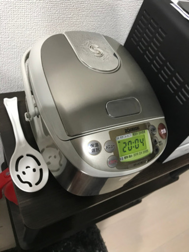 中古の炊飯器