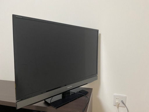 テレビ　32型　TOSHIBA REGZA