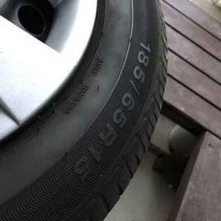 差し上げます！「中古」夏タイヤ  185 65Ｒ15 4本セット