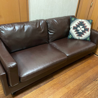 【実使用3ヶ月の美品】　3人用合皮ソファ