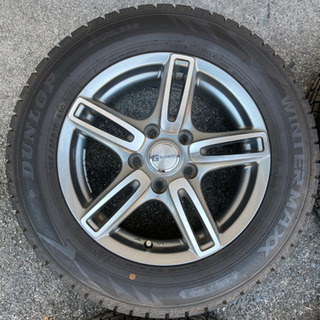 アルミ付きスタッドレスタイヤ  195/65R15  ダンロップ ウィンターマックス WM02の画像