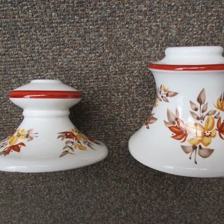 花柄　陶器　２個セットの画像