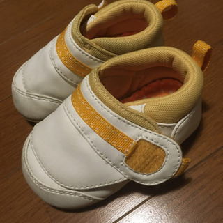 13.0cmベビーシューズpigeonファーストシューズ白