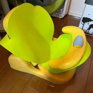 アップリカ 0ヶ月から使えるバスチェア