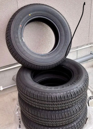 ジムニーシエラ新車取り外し　タイヤ4本　ふ