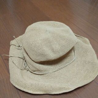 麦わら帽子の画像